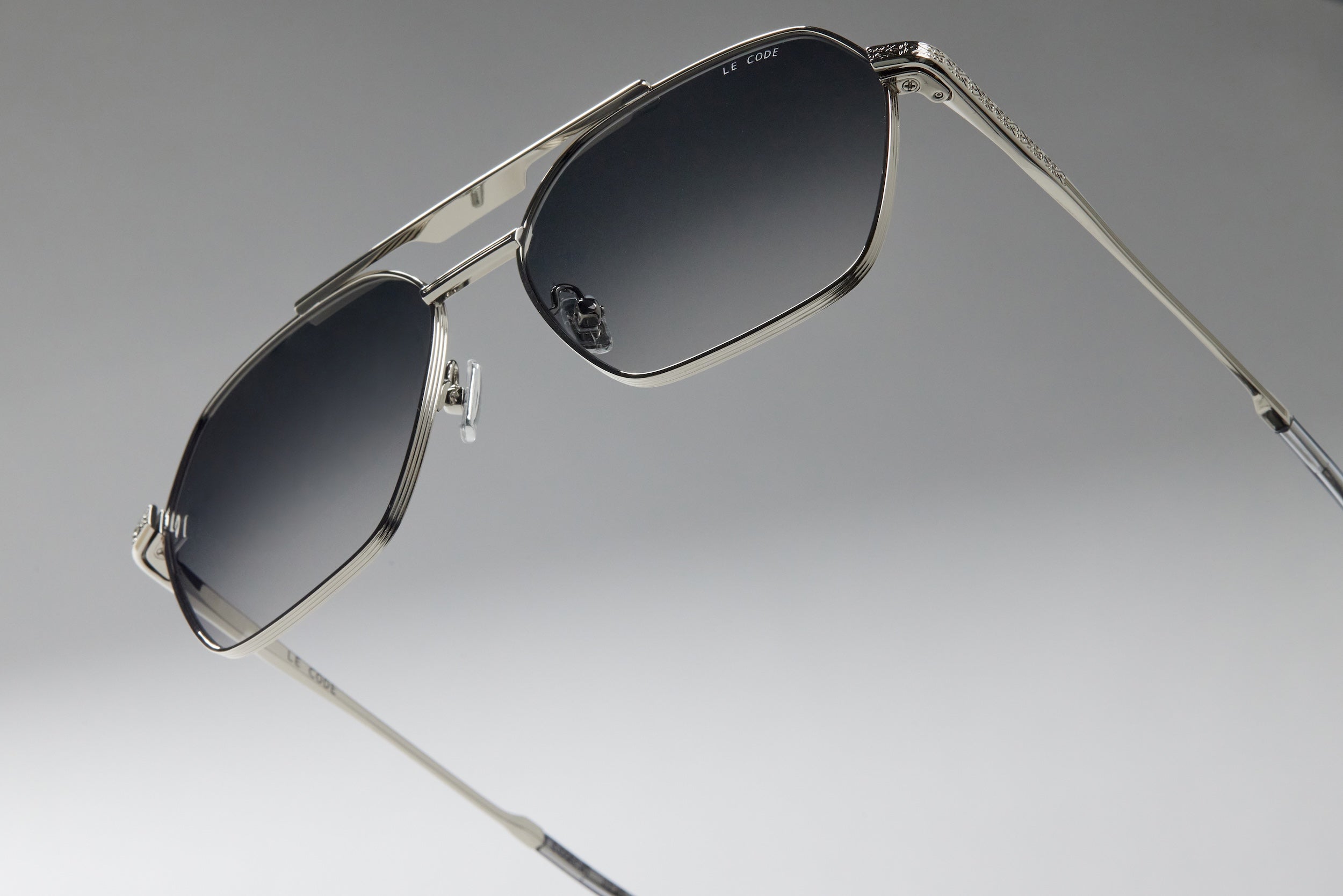 COACH - PLATINUM / GRADIENT GREY