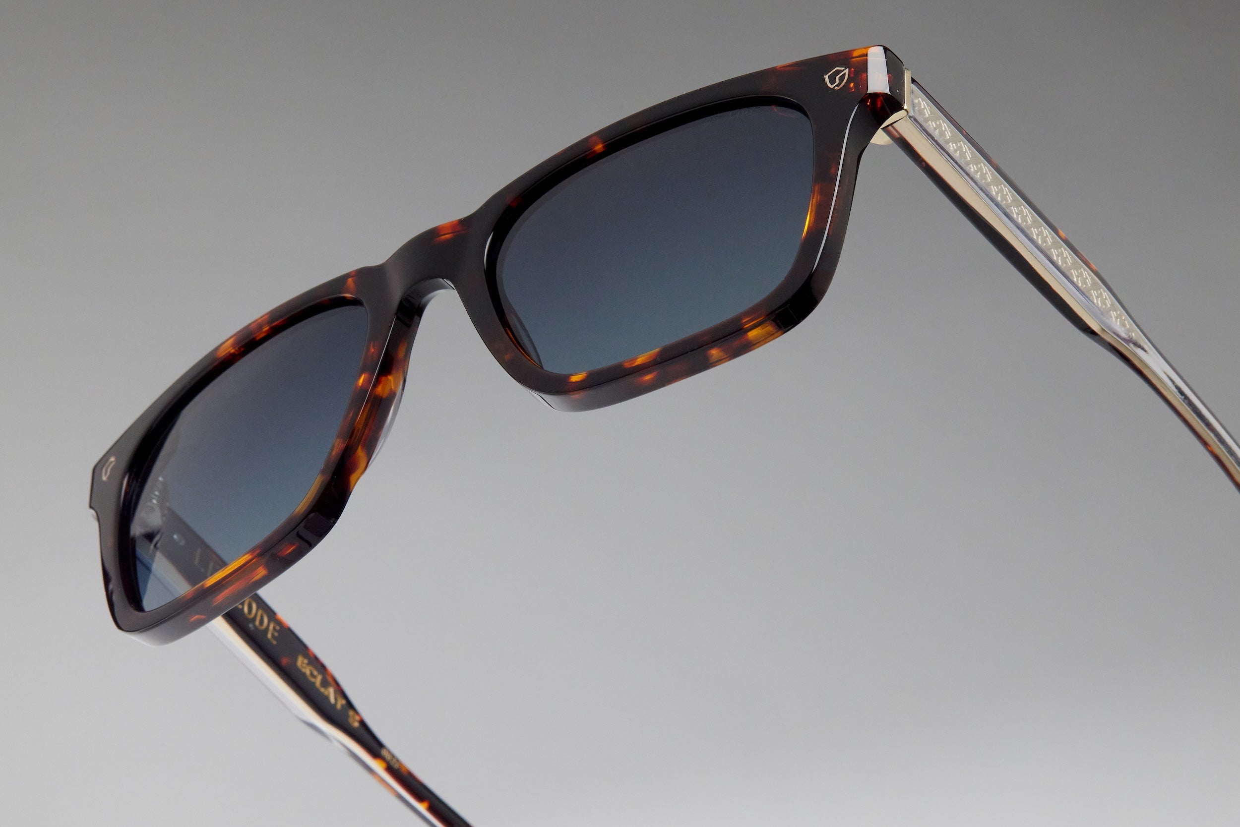 ECLAT S - TORTOISE / GRADIENT DARK BLUE