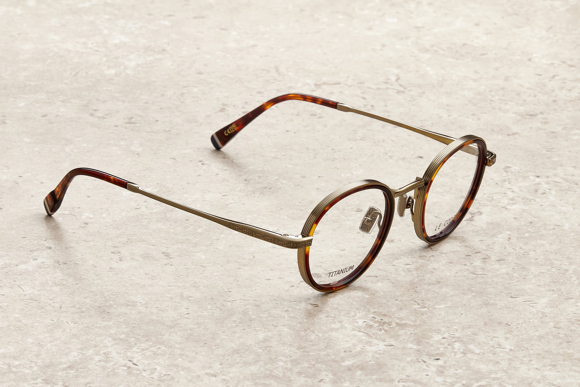 FRESH - BRONZE / TORTOISE 011