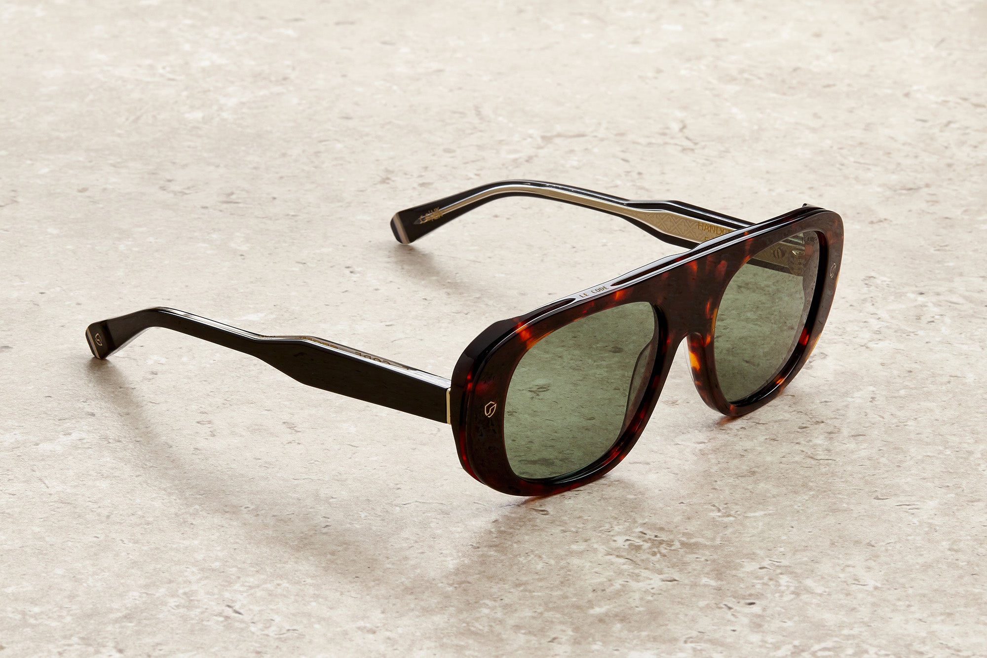 GROHL - TORTOISE BLACK / G15 002C