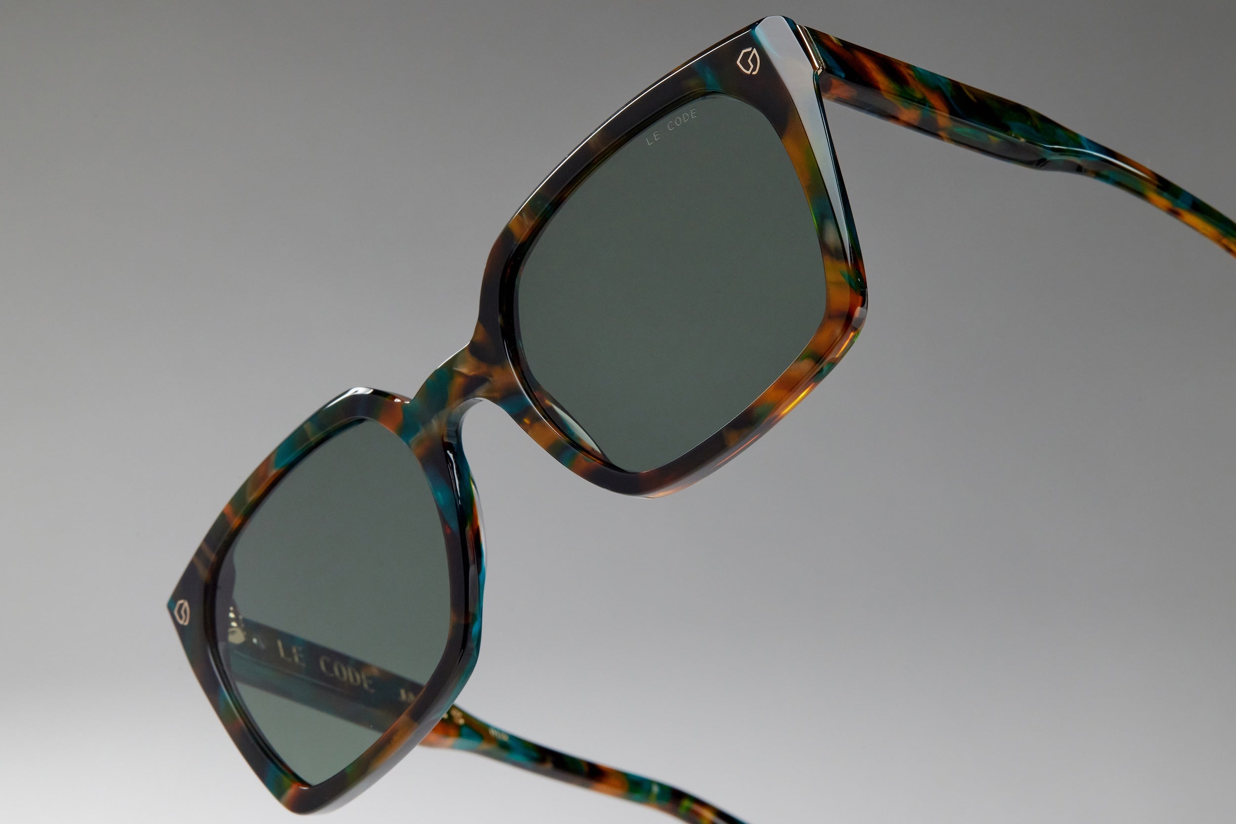 JAMIE S - TURQUOISE MARBLE / G15