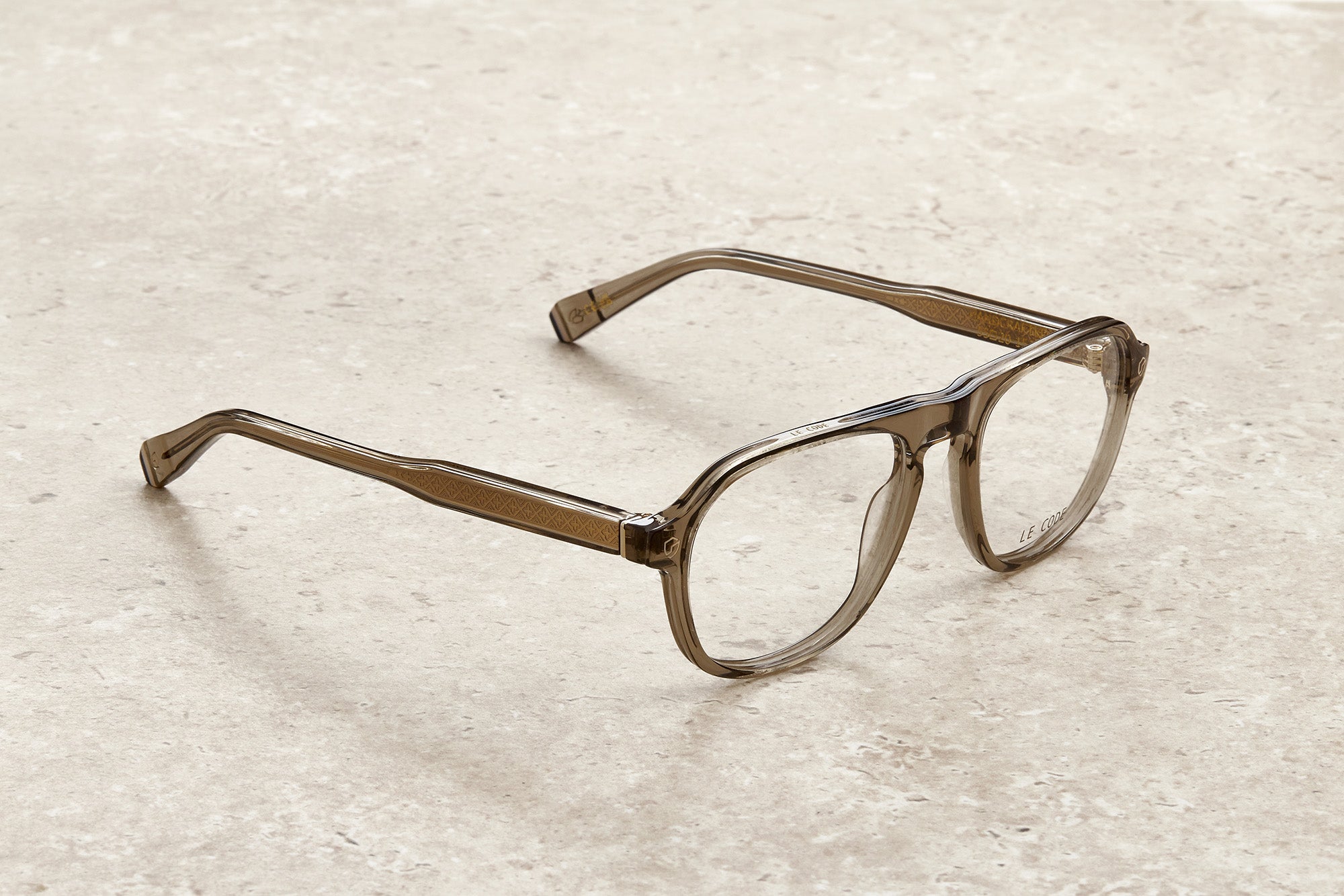 QUEST - BROWN GREY TRANS 021