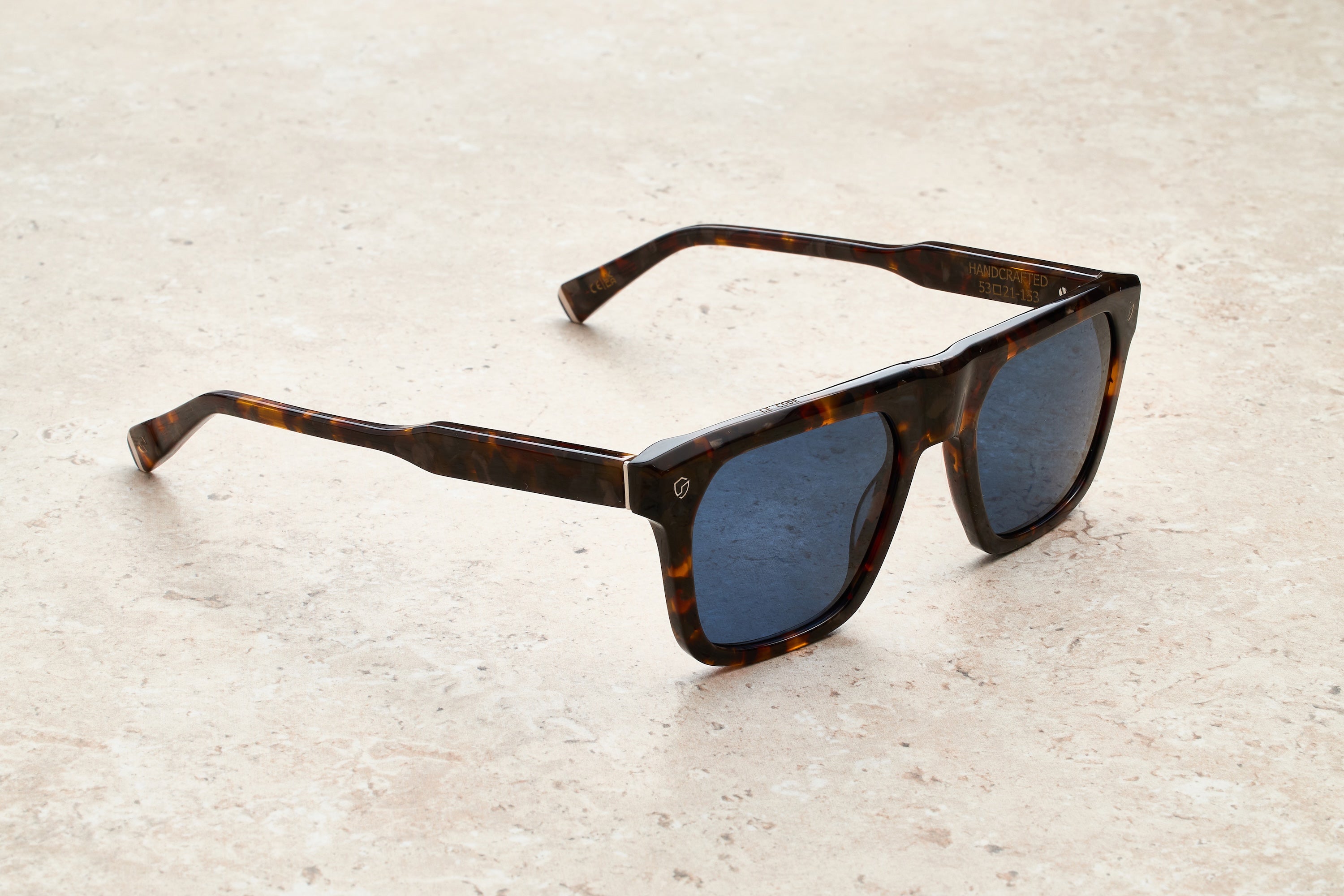 REQUIEM - TORTOISE GREY / DARK BLUE