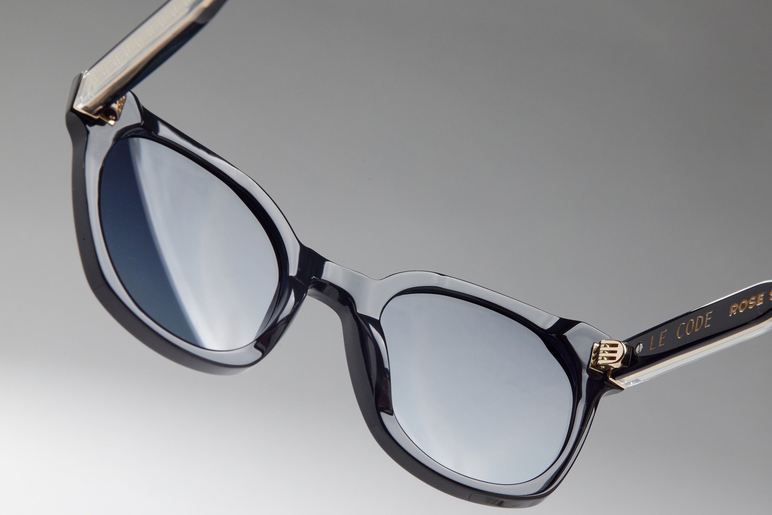 ROSE S - BLACK / GRADIENT DARK BLUE