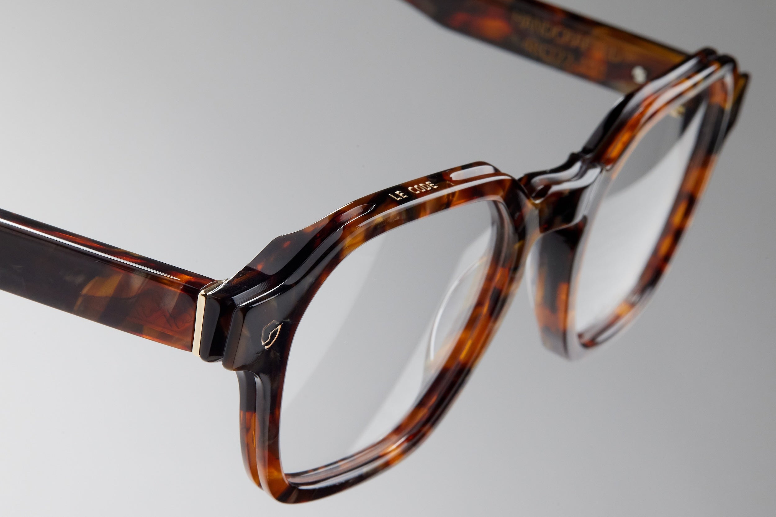 THEORY - BROWN MARBLE
